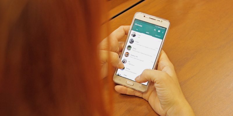 Scopri chi ti sta spiando su WhatsApp